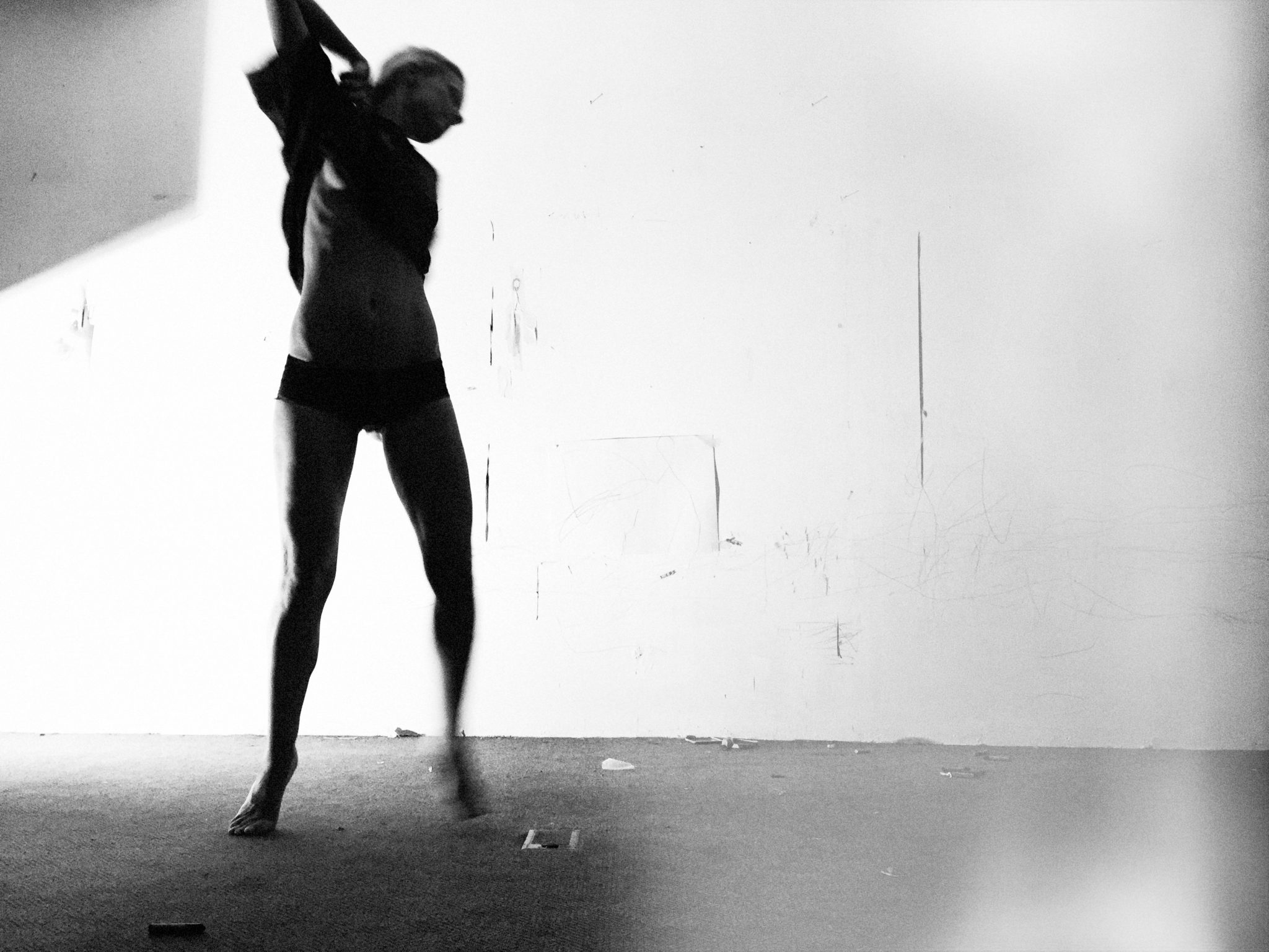 Fotografie einer tanzenden Frau